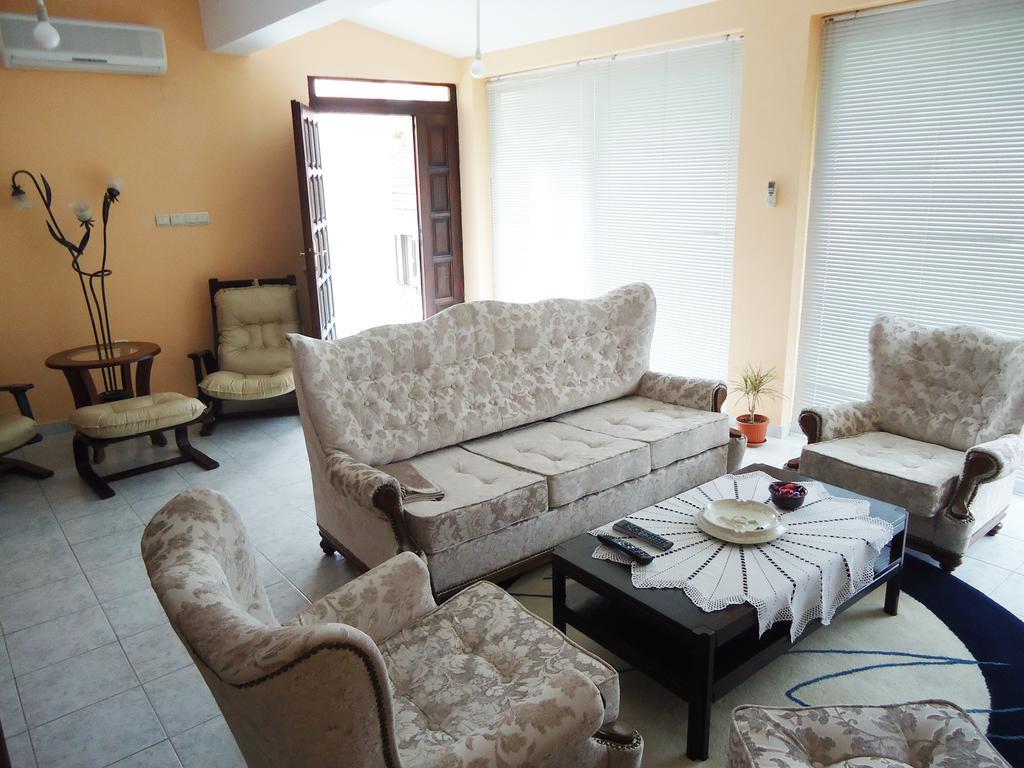 Apartment Odmor 巴尔 外观 照片